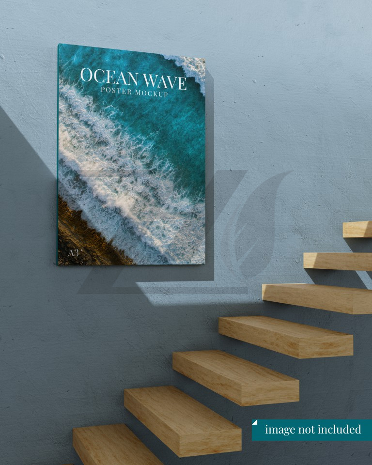 موکاپ تابلو دیواری طرح دریا با نمای پله