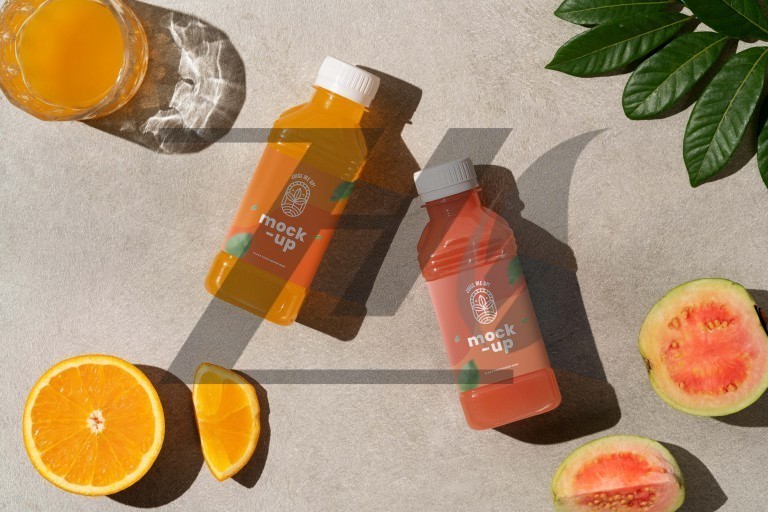 فایل لایه باز موکاپ بطری آب میوه