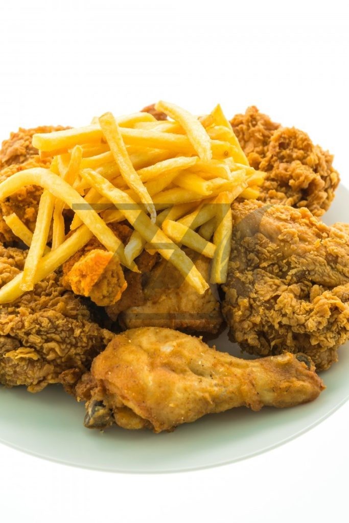 عکس سیب زمینی و مرغ سوخاری