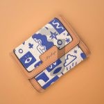 فایل لایه باز موکاپ کیف پول از نمای بالا