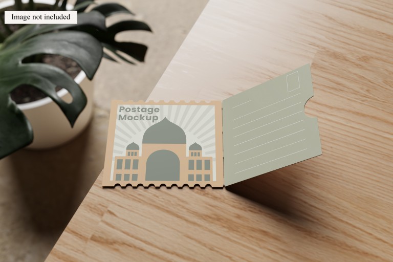 فایل لایه باز موکاپ کارت پستال
