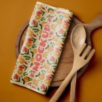 فایل لایه باز موکاپ پارچه آشپزخانه