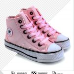 فایل لایه باز کفش کتانی بچه‌گانه صورتی