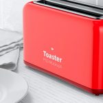 فایل لایه باز موکاپ توستر از نمای نزدیک