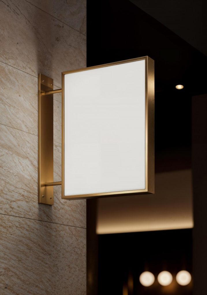 فایل لایه باز تصویر موکاپ تابلو