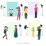 وکتور عکاسان در حال کار در استودیو وکتور عکاسان در حال کار در استودیو