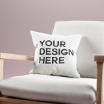 فایل لایه باز موکاپ کوسن گذاشته شده روی مبل فایل لایه باز موکاپ کوسن گذاشته شده روی مبل