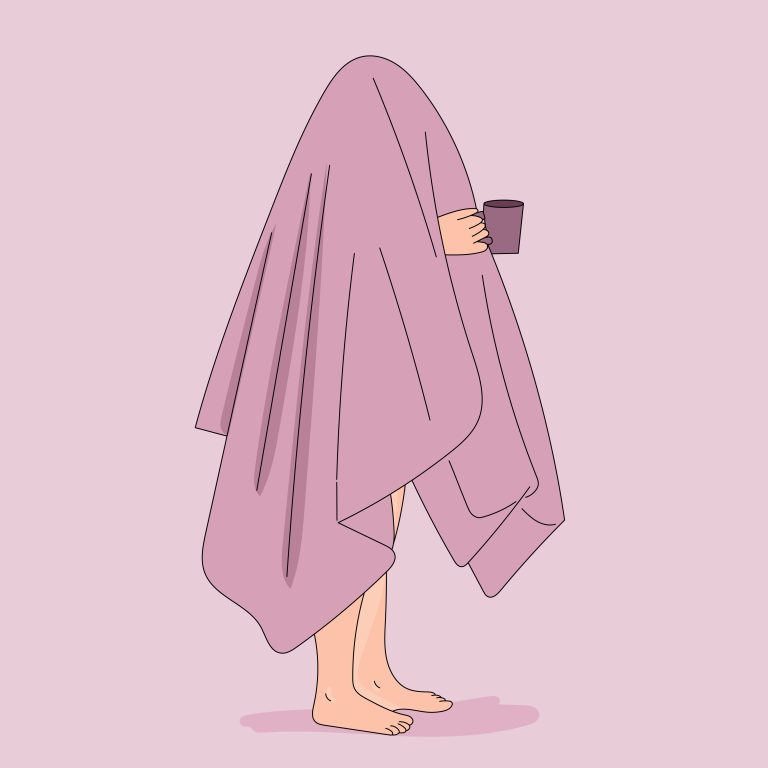 وکتور دختر جوان با فنجان قهوه ایستاده